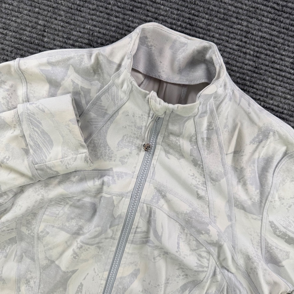 Lululemon Define Jacket Womens 12 Grey White Floral Camo Full Zip Activewear